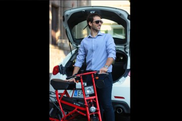 Ciclomotore elettrico pieghevole r70 di blasi