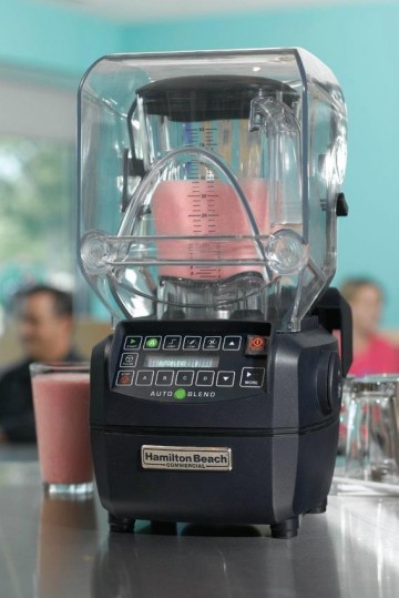 Hamilton beach summit blender hbh8502