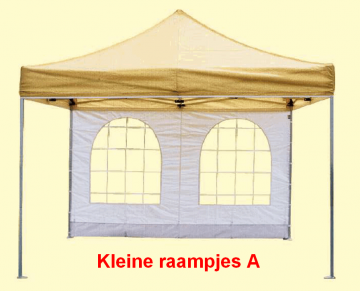 Zijwqand met kleine raampjes a